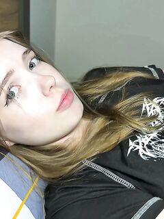 E-girl