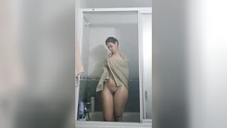 Hidden cam blonde college girl in the shower