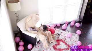 Petite Stepsis Jasmine Grey gets a Surprise Giant Teddy Bear Dicking Down thats Orgasmic -S9:E7