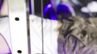 HE FUCKS HER IN A GYM, INCREDIBLE SEX