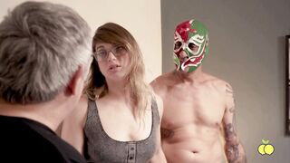 I invited a friend over to shoot a little homemade video, and I set up a massive porn production for her on the set.
